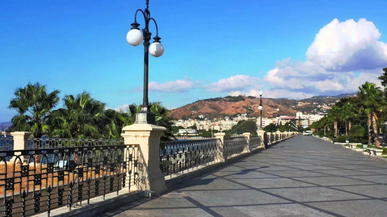 B&B Degli Ottimati Ρέτζιο ντι Καλάμπρια Εξωτερικό φωτογραφία